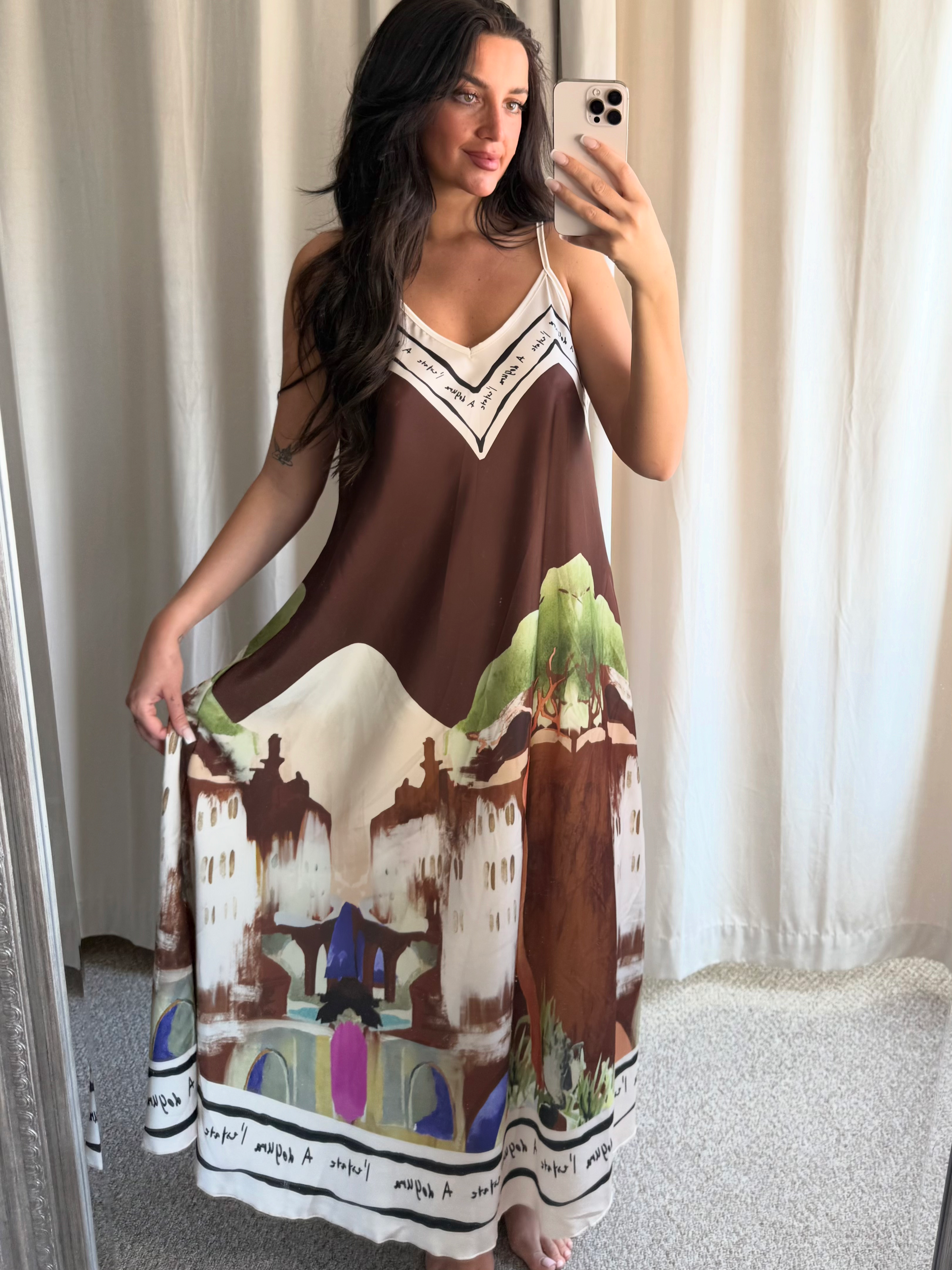 Monique Dress Chocolate