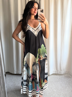 Monique Dress Black