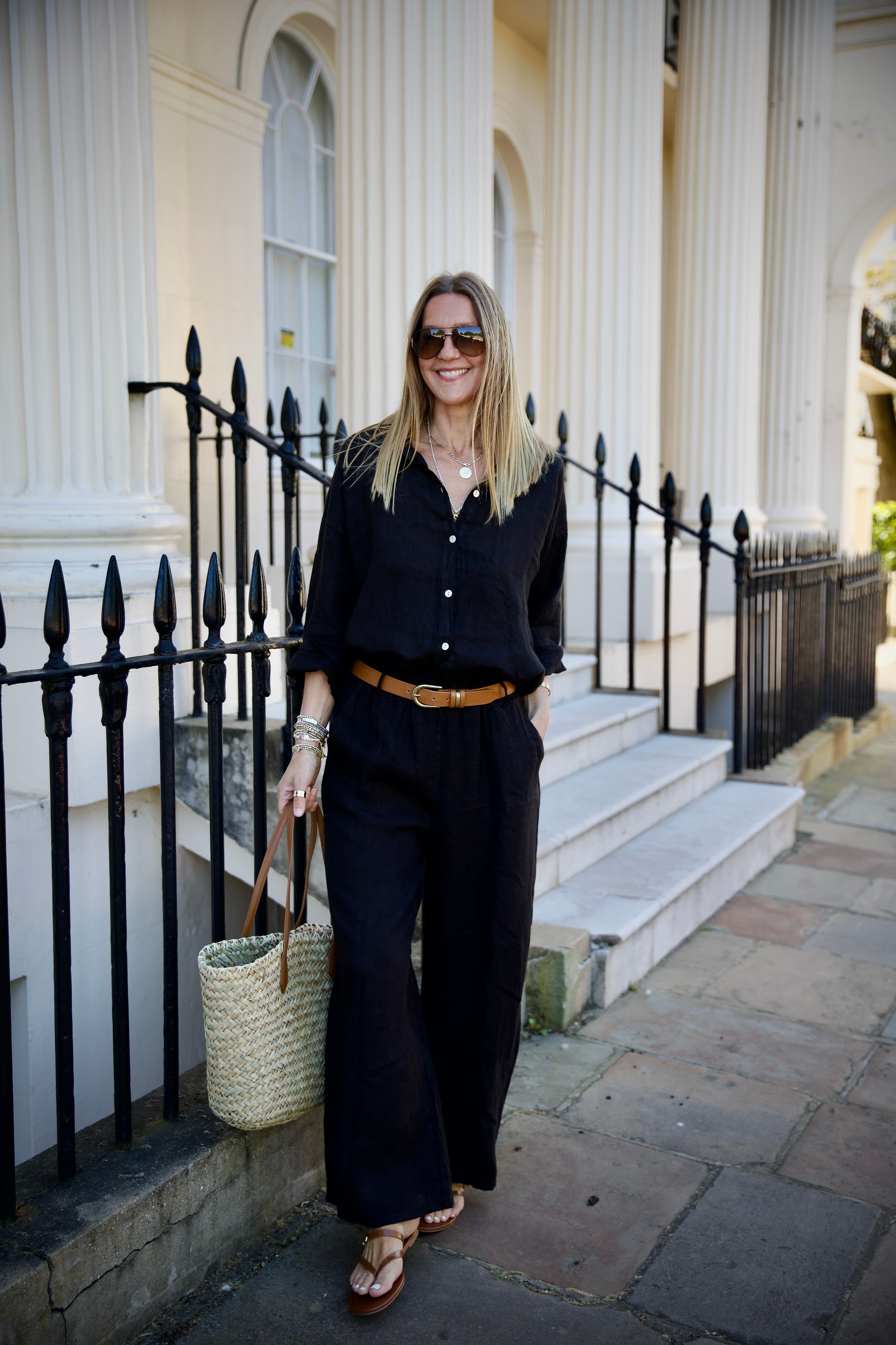 Loggos Blouse Black