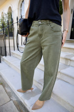 Alaior Barrel Leg Jeans Khaki