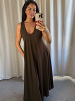 Sandy Dress Chocolate