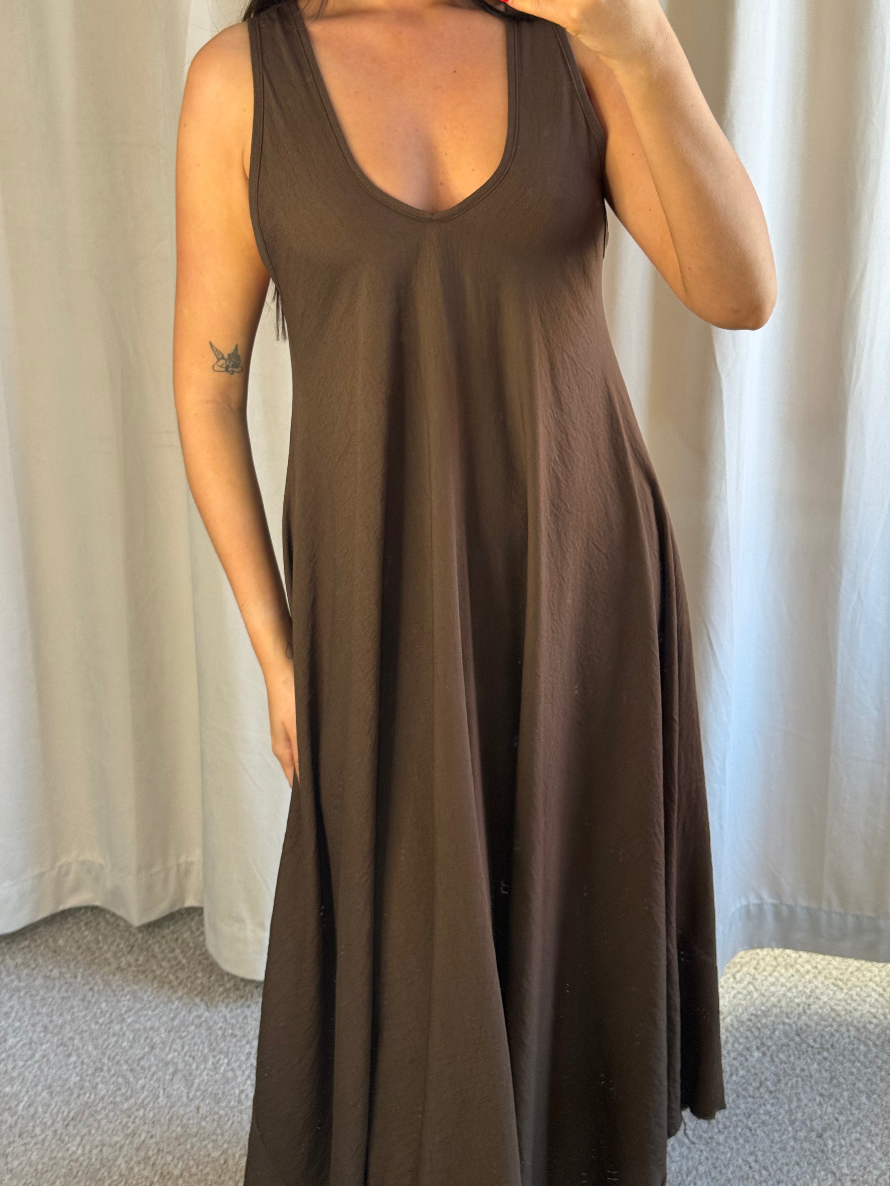 Sandy Dress Chocolate