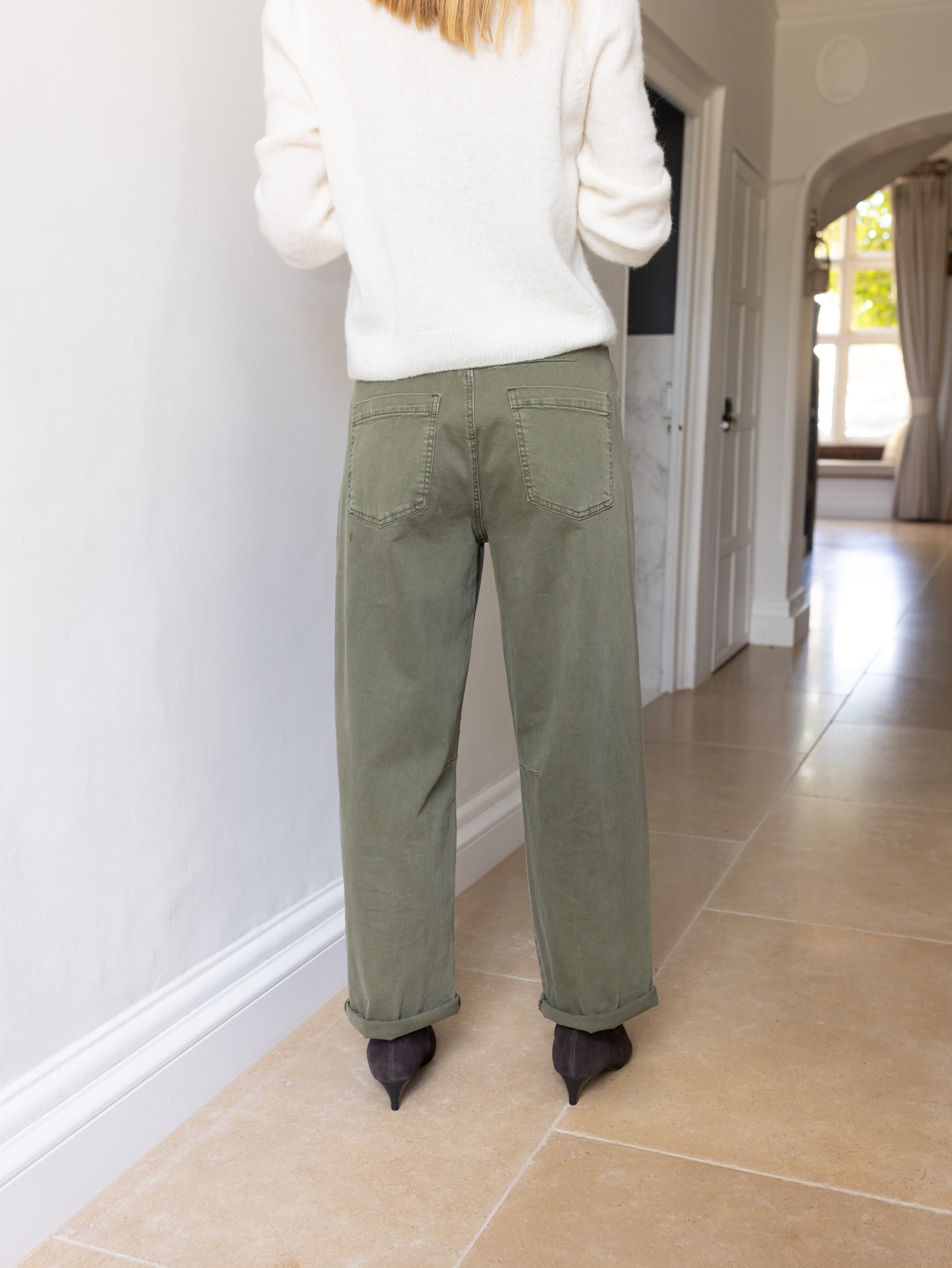 Sazzle Barrel Leg Jeans Khaki