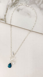 Envy Silver & Green T Bar Necklace